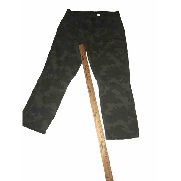 Supplies Women’s Green Capris Pants Camo Gorpcore Cabincore Cosplay Size 8 Boho - Picture 5 of 13